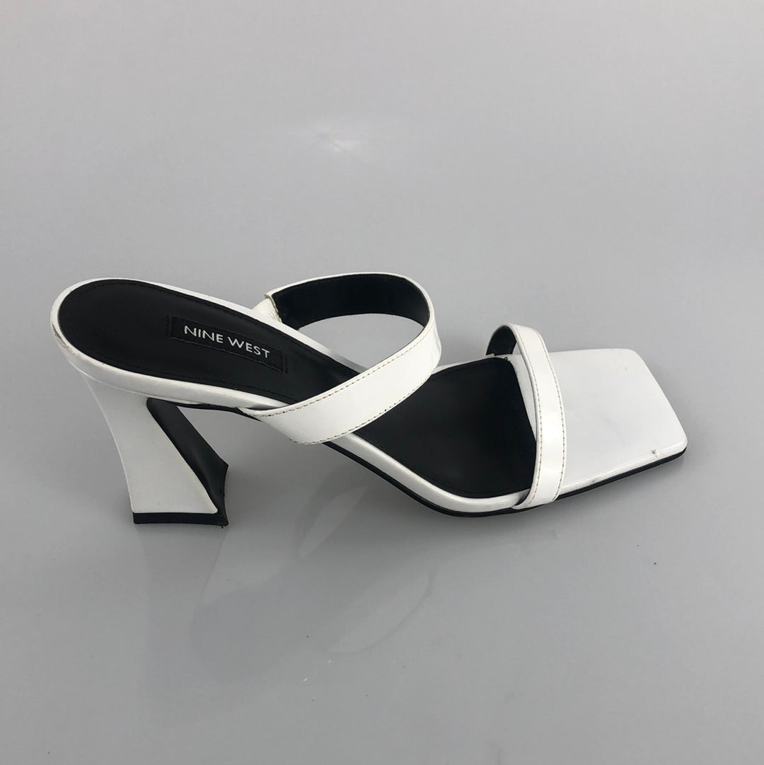 Zapatilla Blanco Nine West