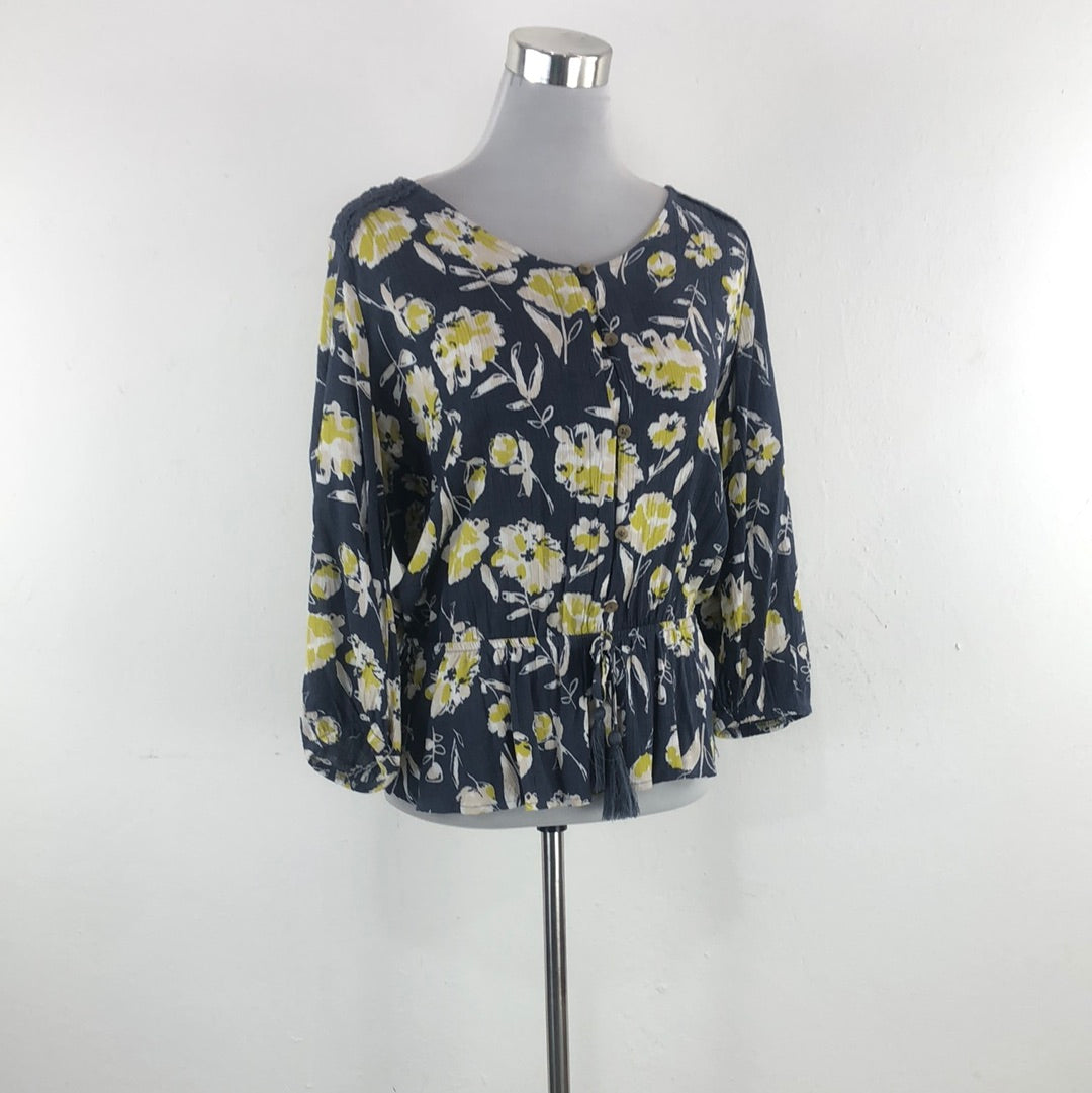 Blusa Gris de Flores Angels