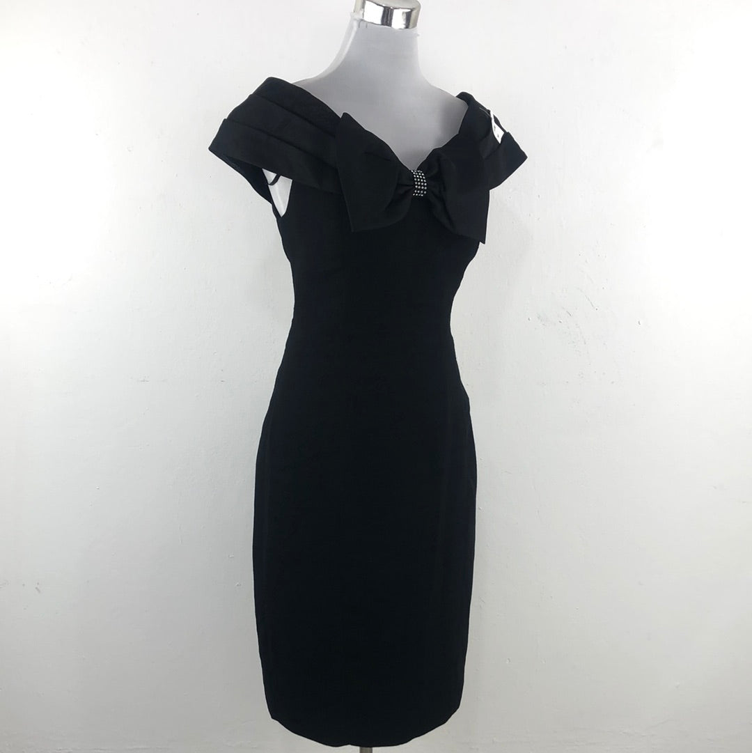 Vestido Negro A.J.Bari