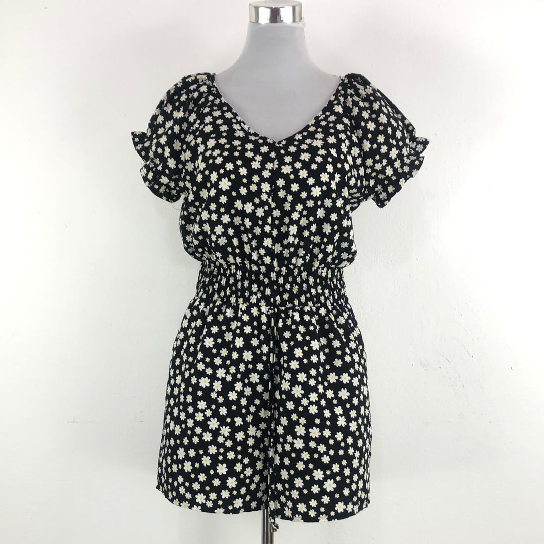 Enterizo Corto Negro de Flores Indulge