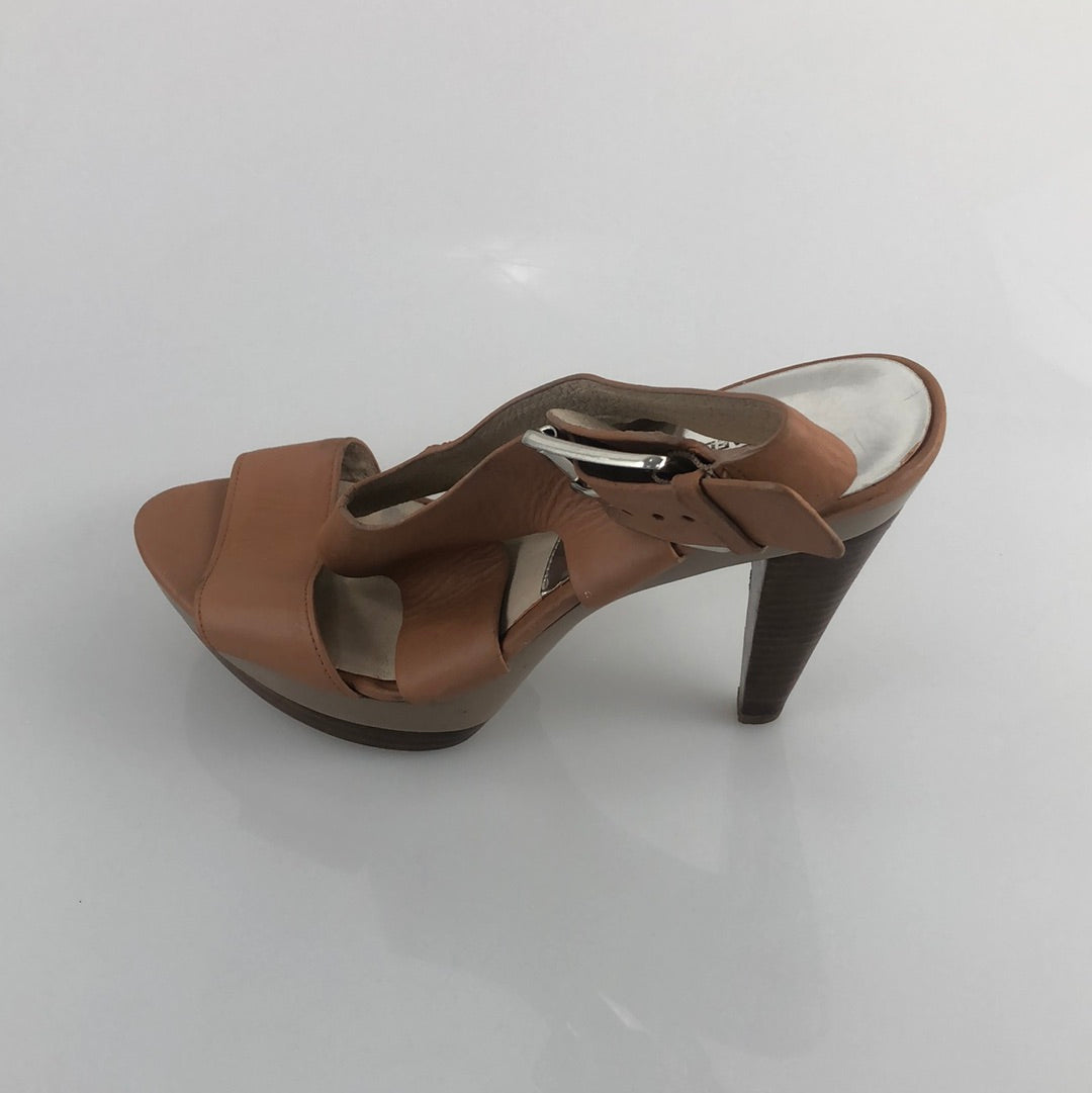 Zapatilla Marron Michael Kors
