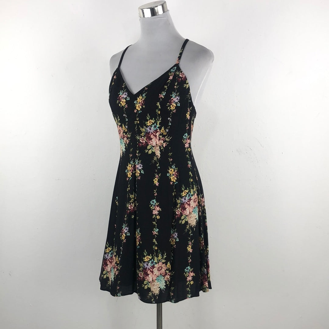Vestido Negro de Flores Alice Olivia