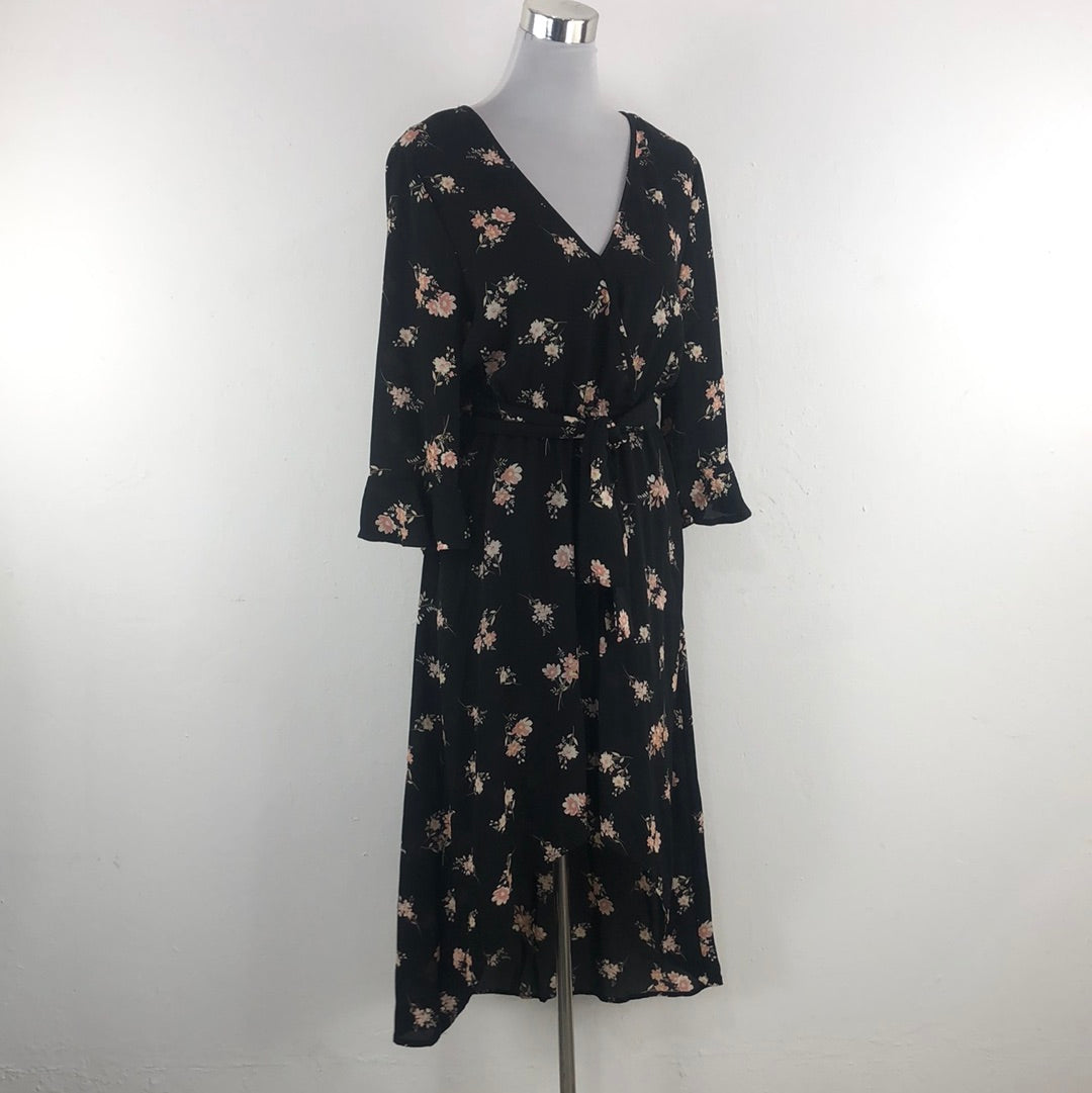 Vestido Negro de Flores Trixxi