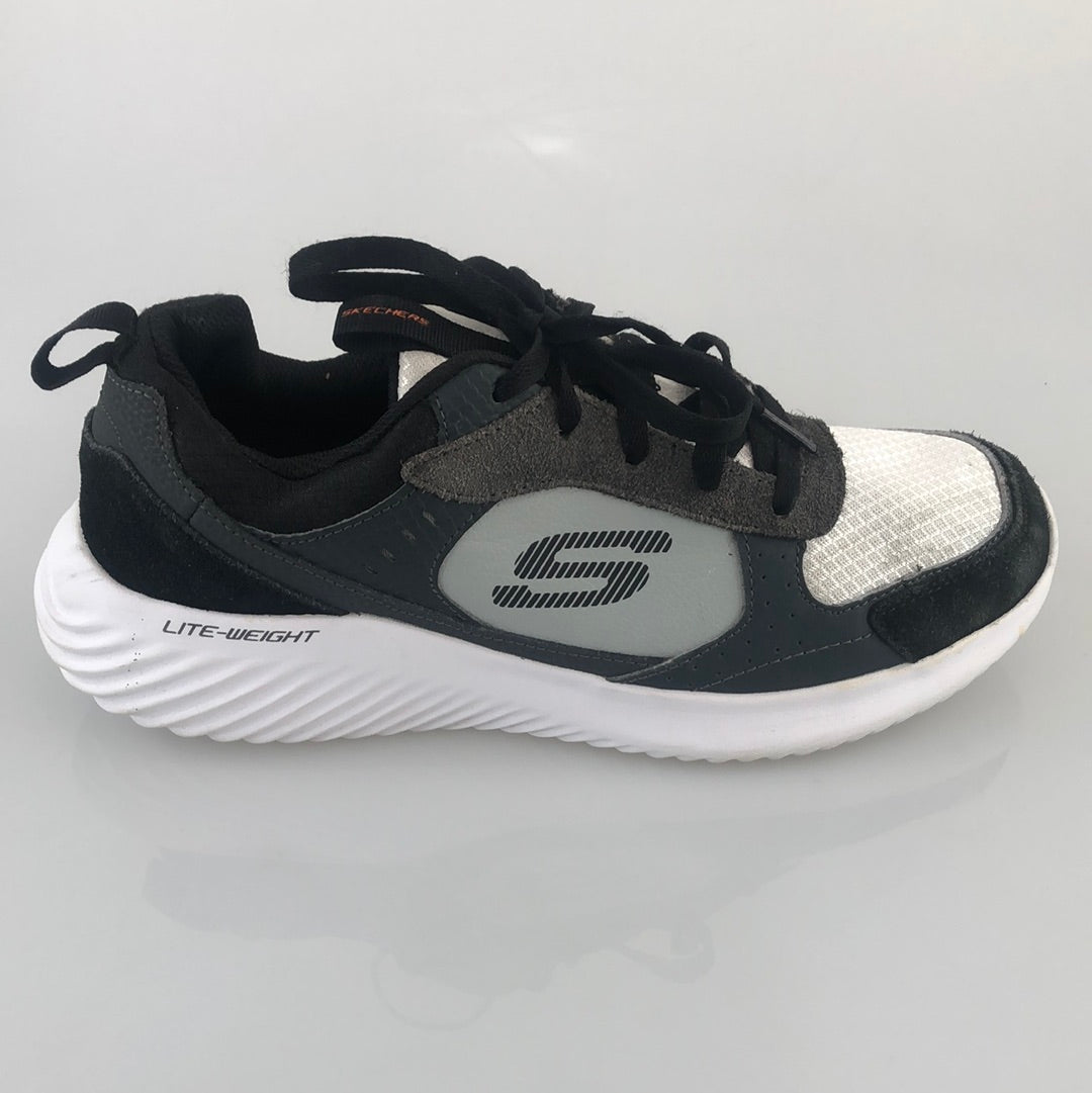 Tenis Gris Skechers