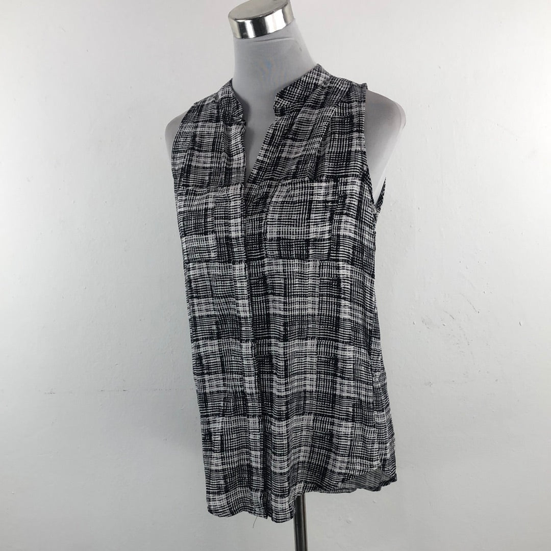 Blusa Negro Supply Demand