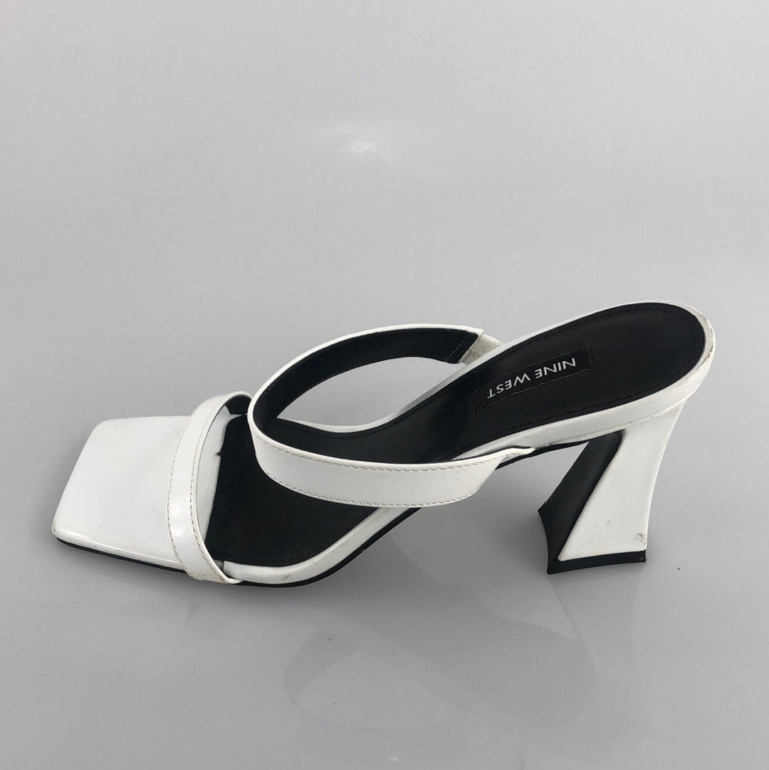 Zapatilla Blanco Nine West