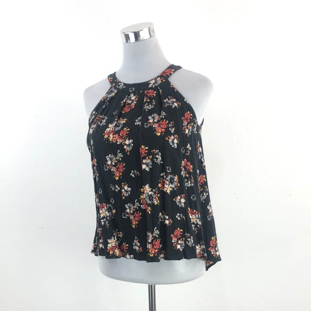 Blusa Negro de Flores Attar'd State