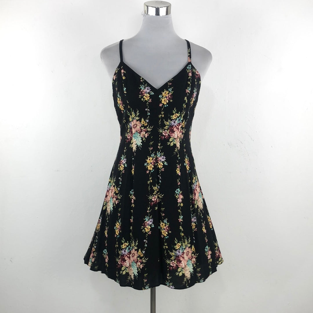 Vestido Negro de Flores Alice Olivia