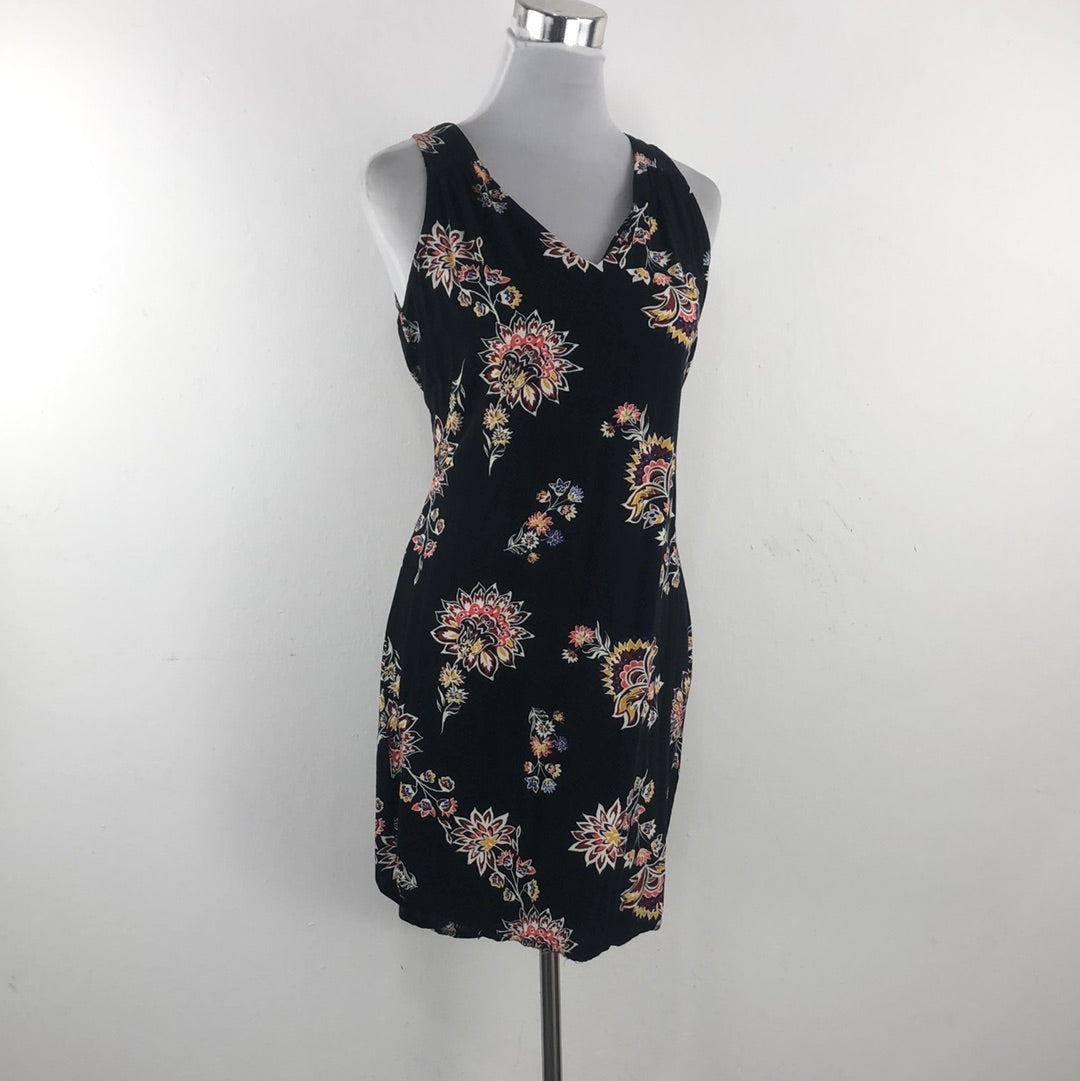 Vestido Negro de Flores Old Navy