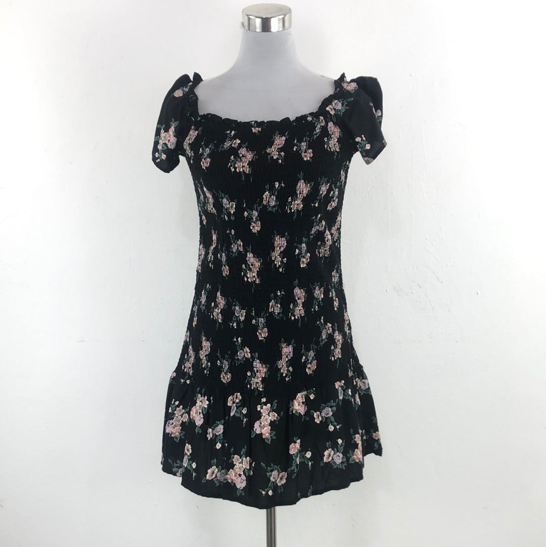 Vestido Negro de Flores Ivy Main
