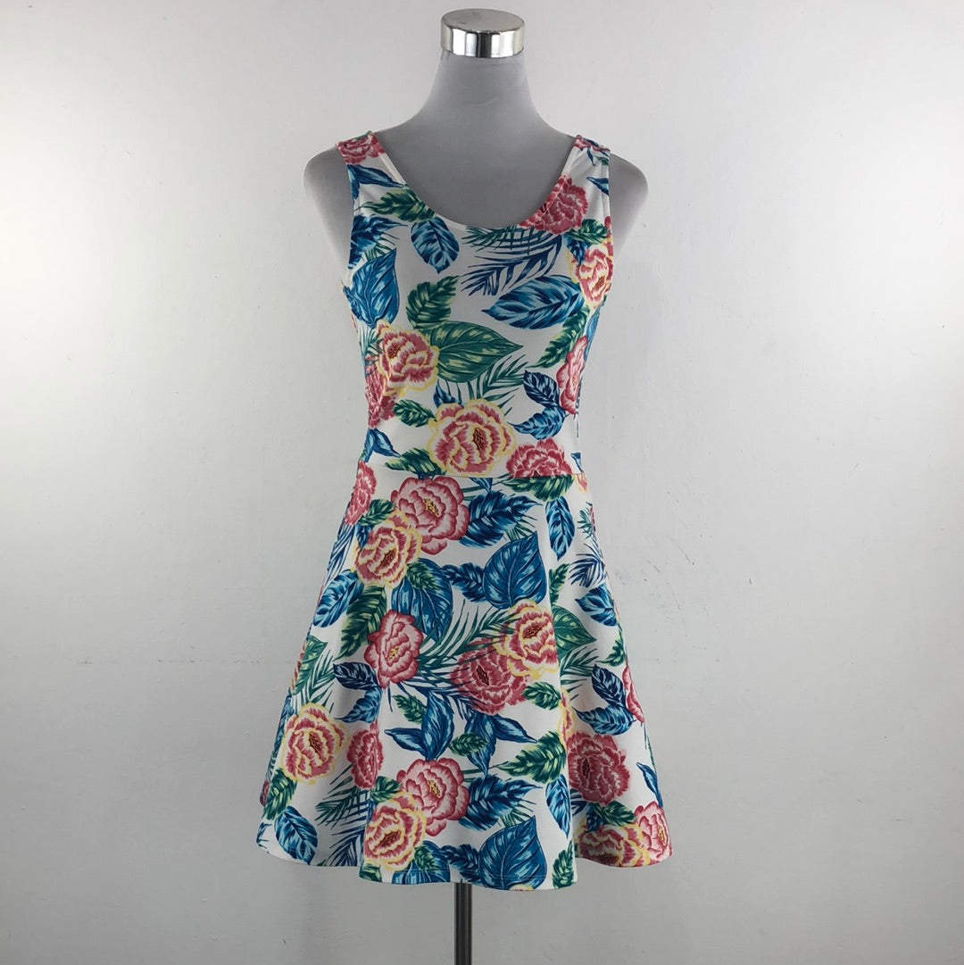 Vestido de Flores Divided