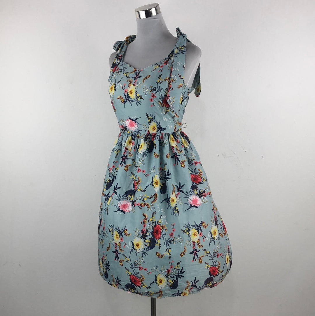 Vestido Azul de Flores