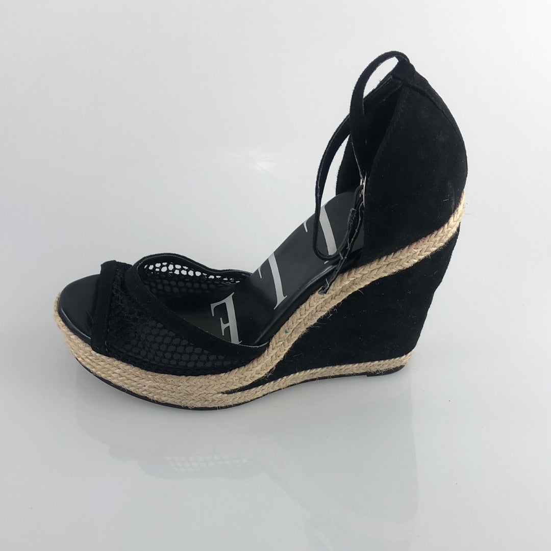 Zapatilla Negro Elle