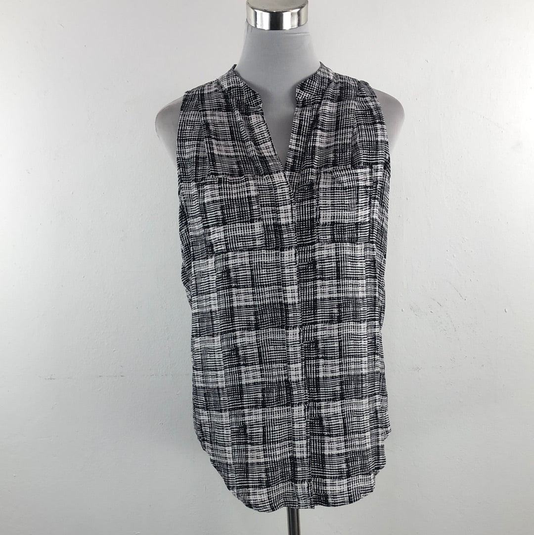 Blusa Negro Supply Demand