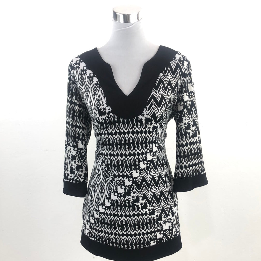 Blusa Negro Jon Den