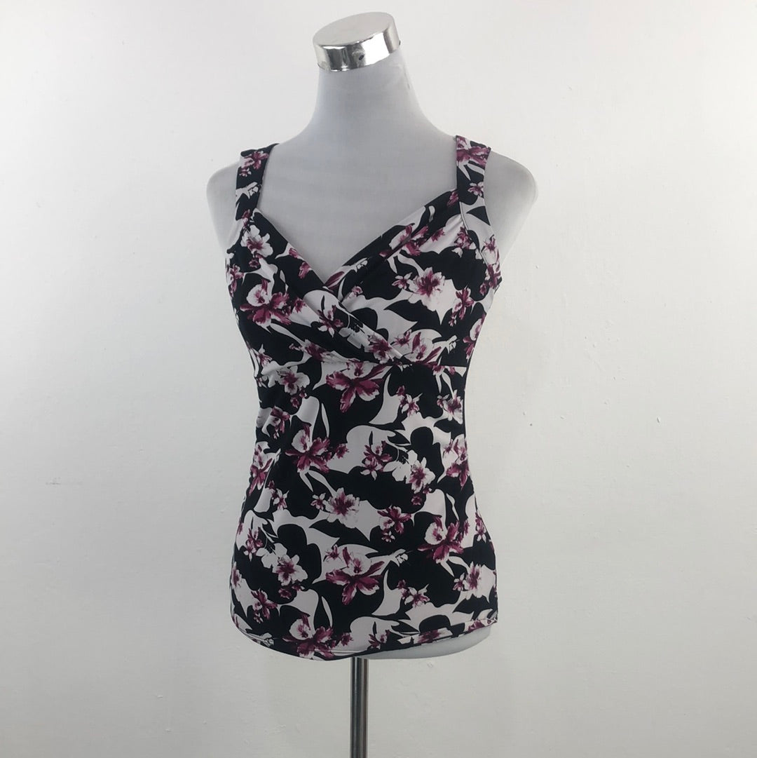Blusa Negro de Flores White Black House Market