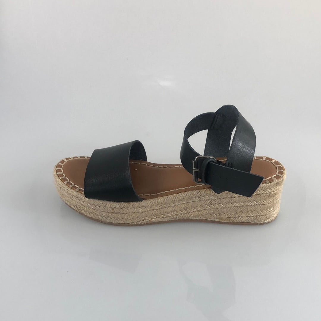 Zapatilla Negro Universal Thread