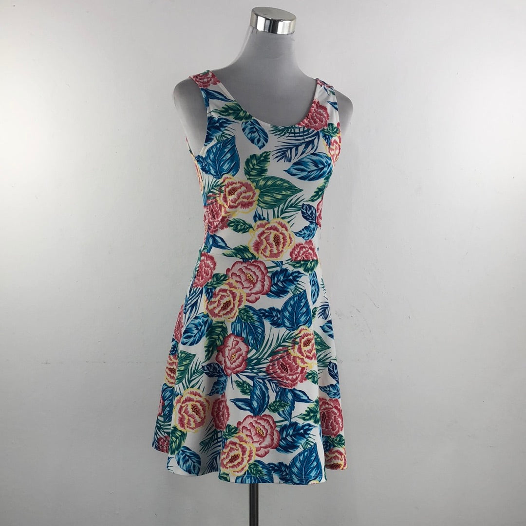 Vestido de Flores Divided