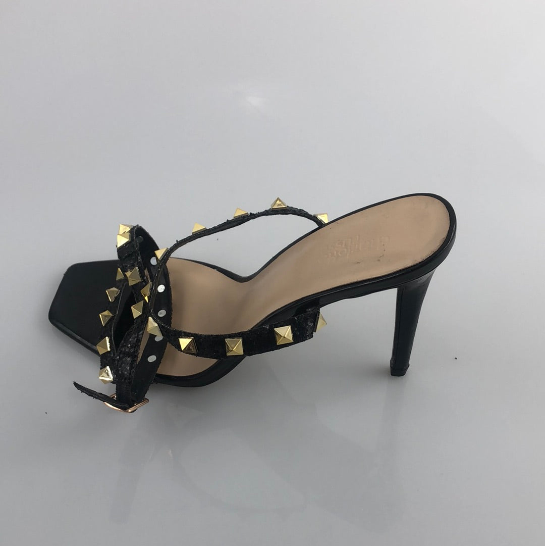 Zapatilla Negro Charlotte Russe