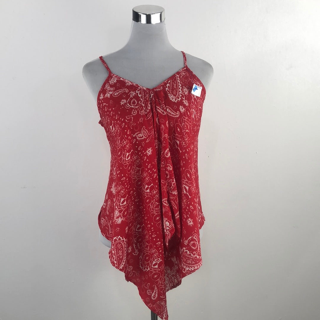 Blusa Rojo de Flores Rebellion