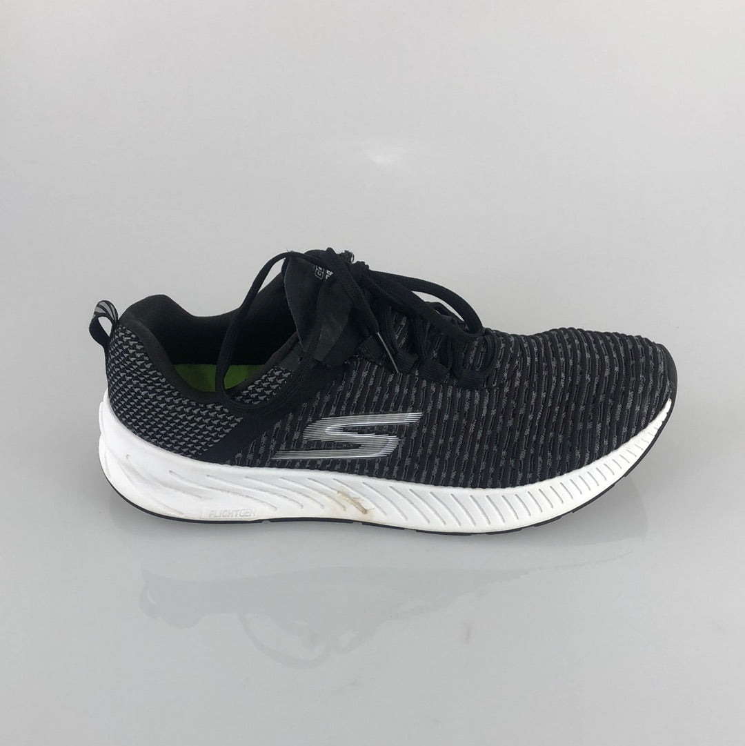 Tenis Negro Skechers Gorun Forza 3