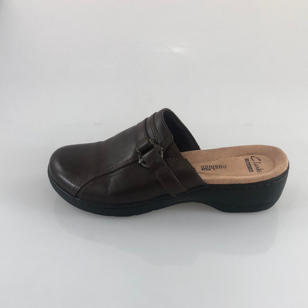 Zuecos Marron Clarks Collection