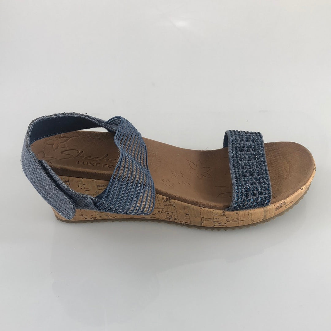 Zapatilla Azul Skecher Luxe Foam