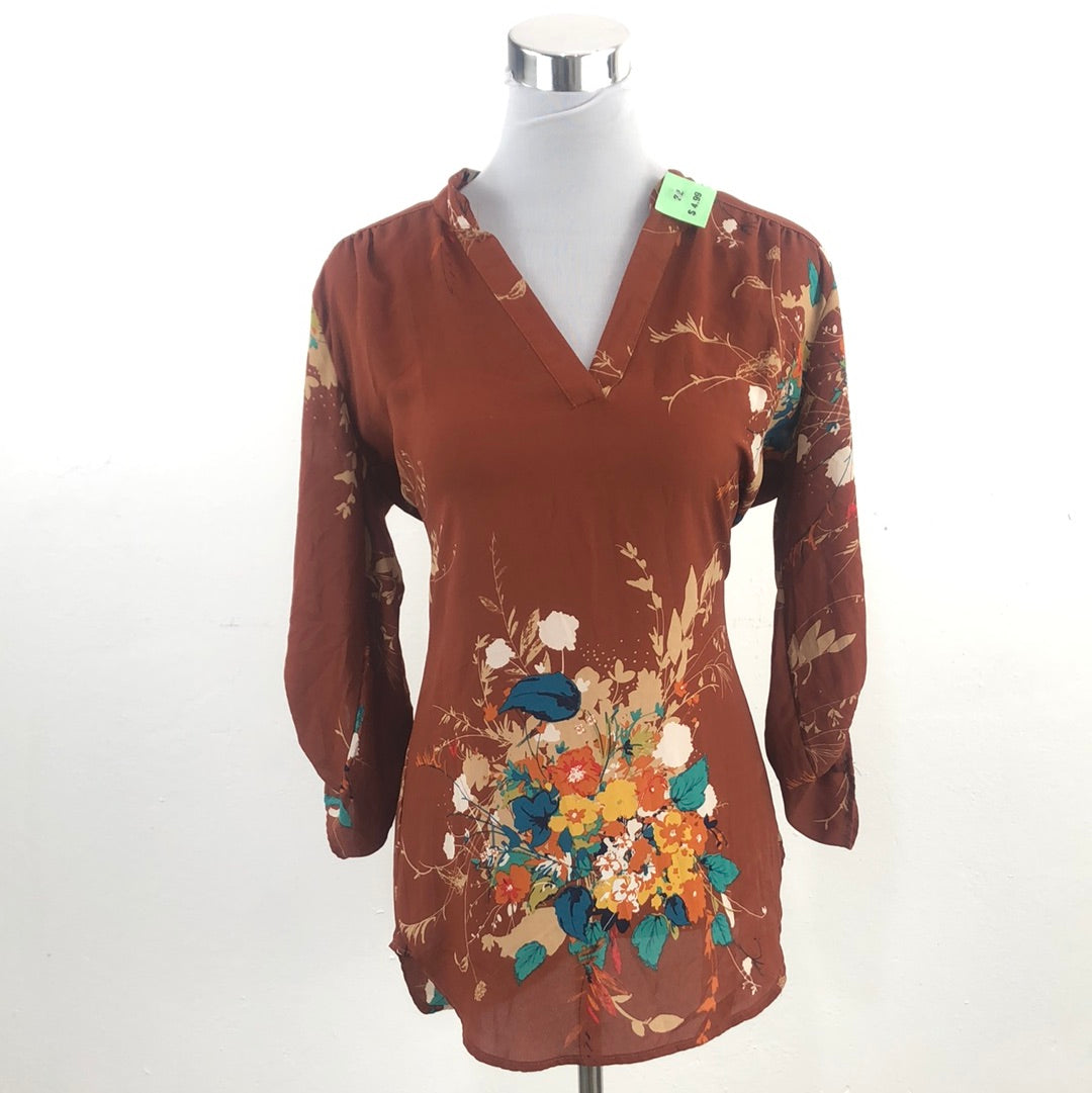 Blusa Marron de Flores Liberty Love