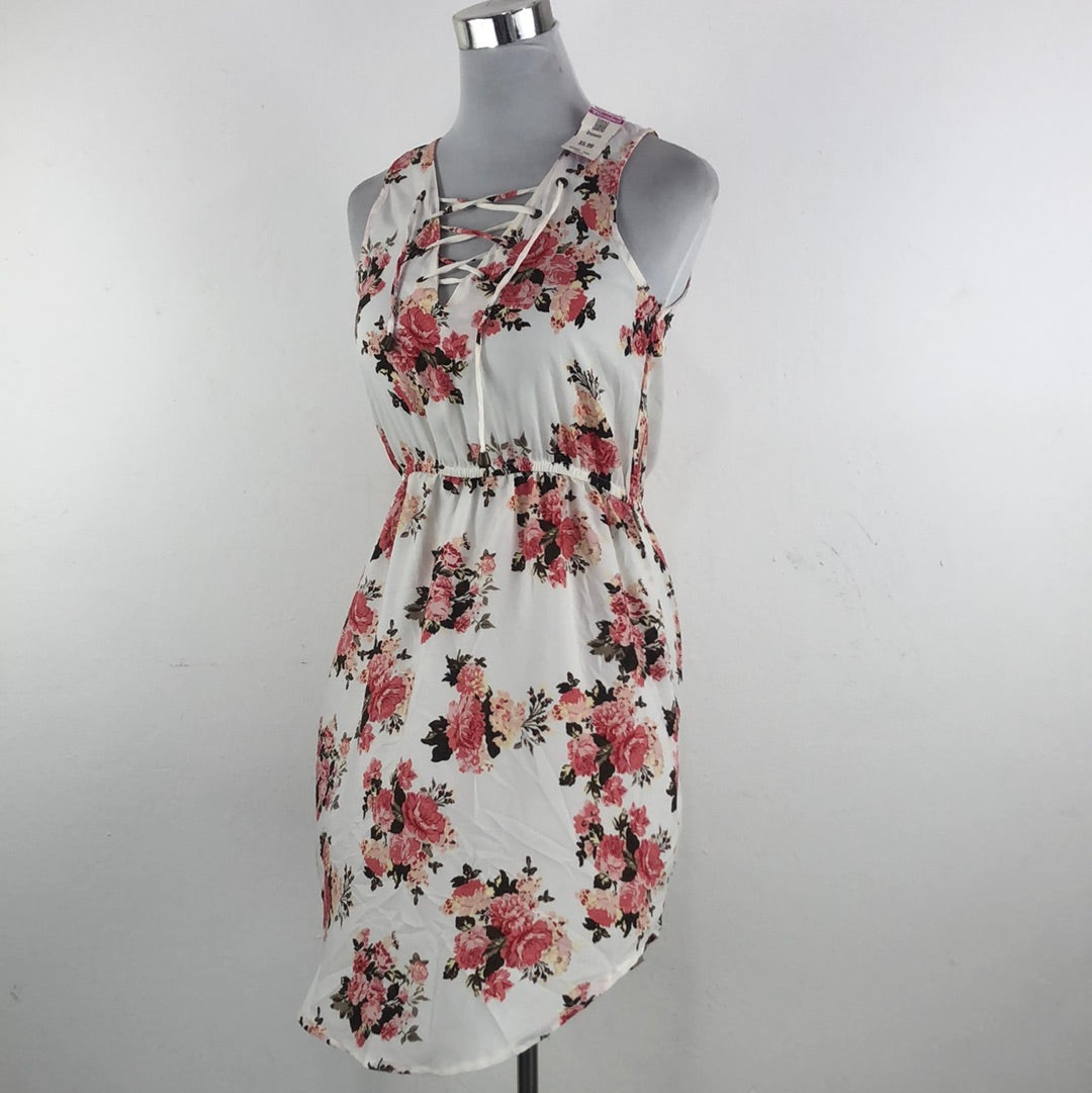 Vestido Blanco de Flores Wishful Park