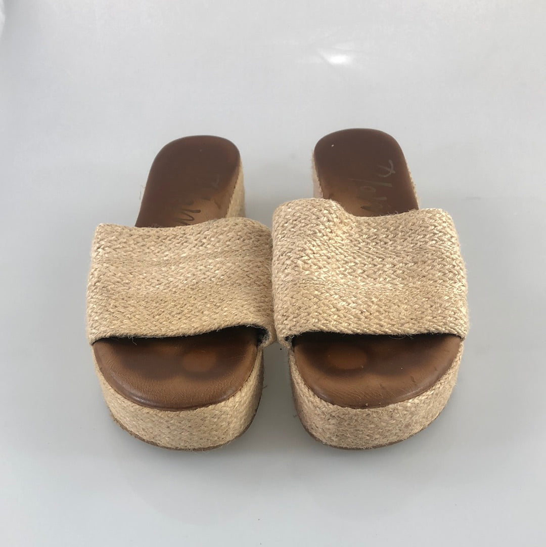 Sandalia Crema Blowfish