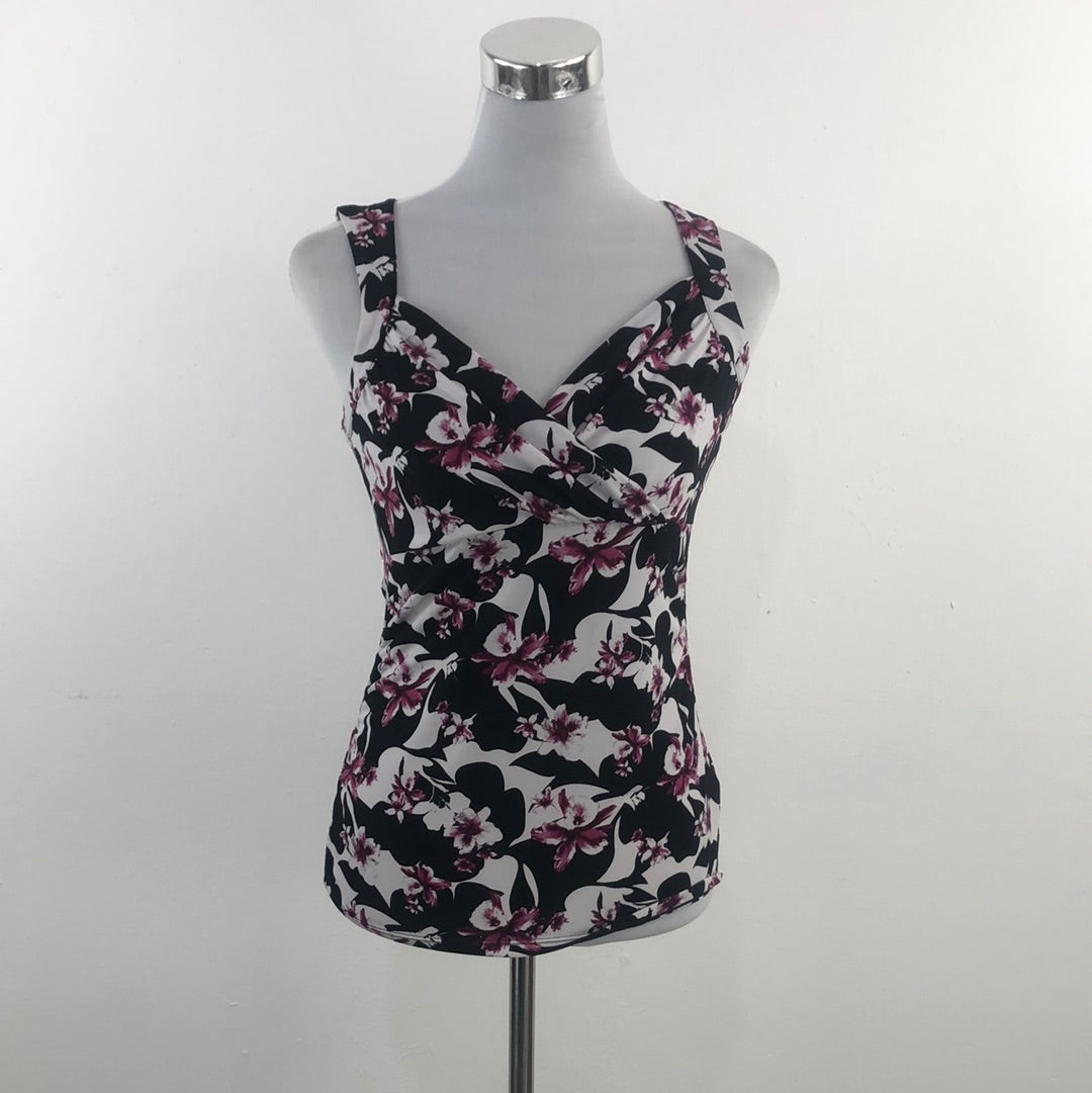 Blusa Negro de Flores White Black House Market