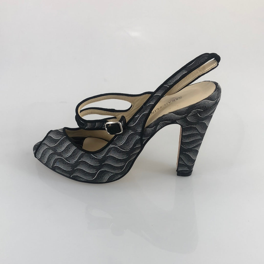Zapatilla Negro Sarah Flint