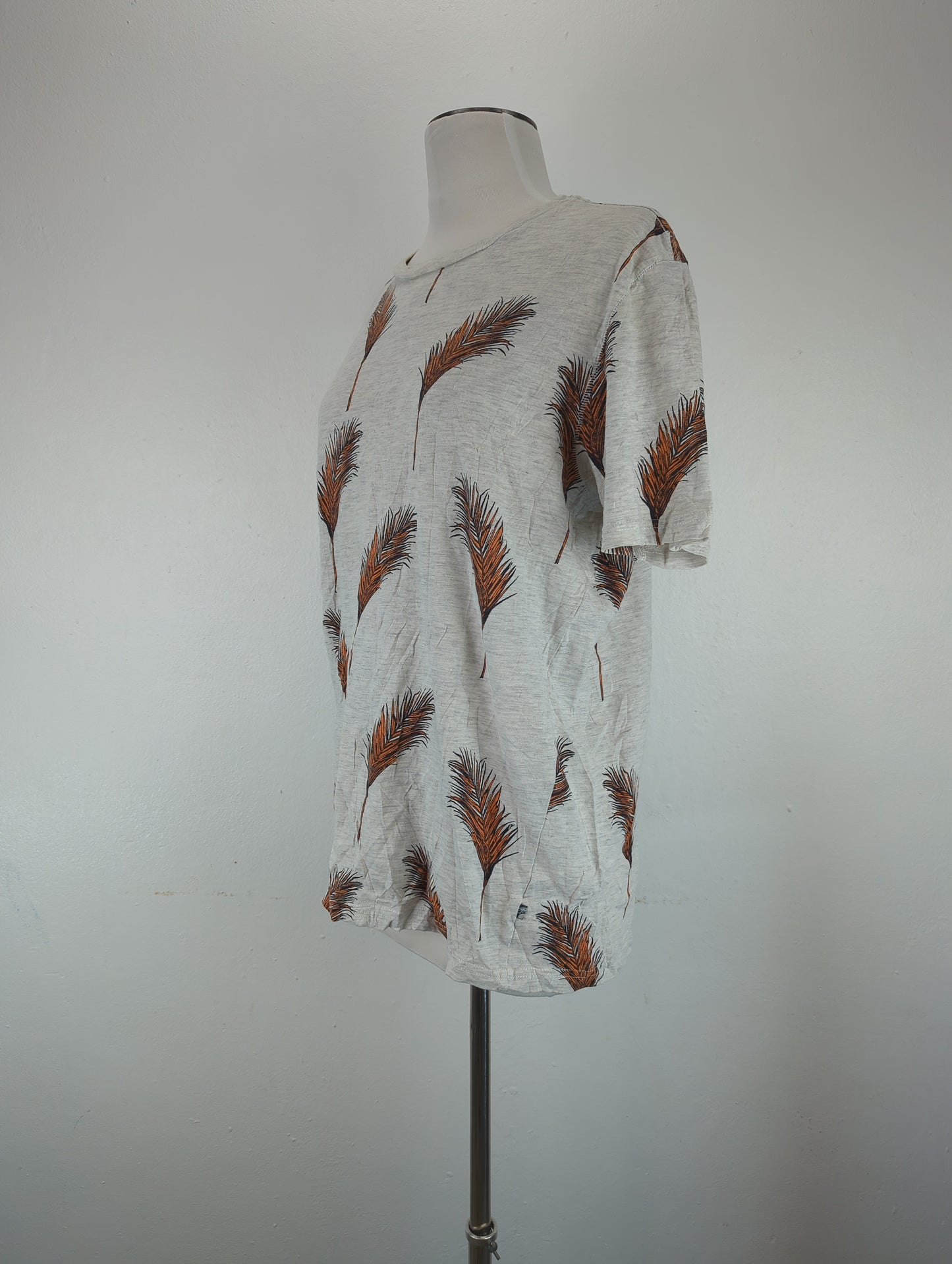 Camiseta Crema Floral Free Planet