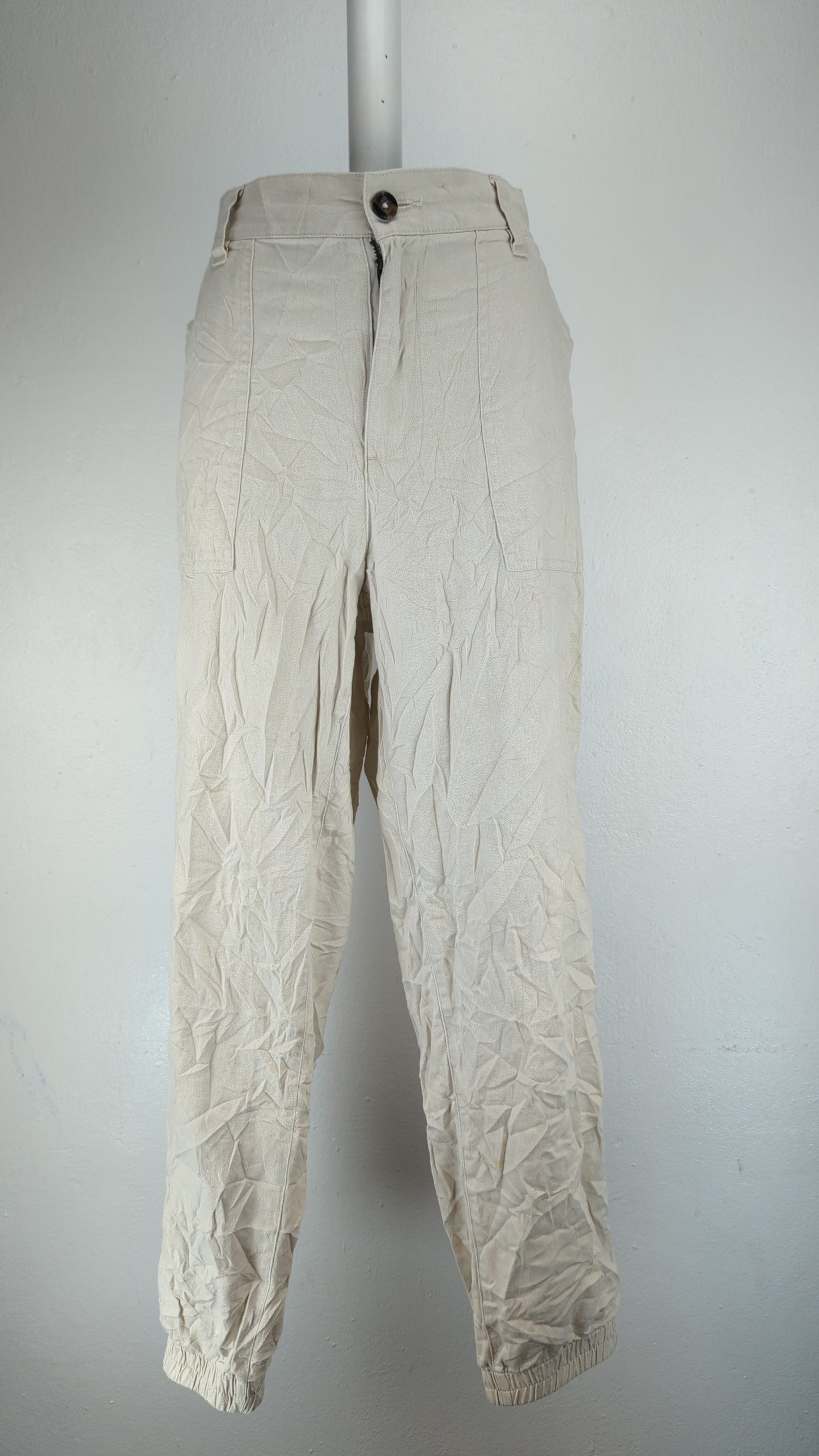 Jogger Crema gap