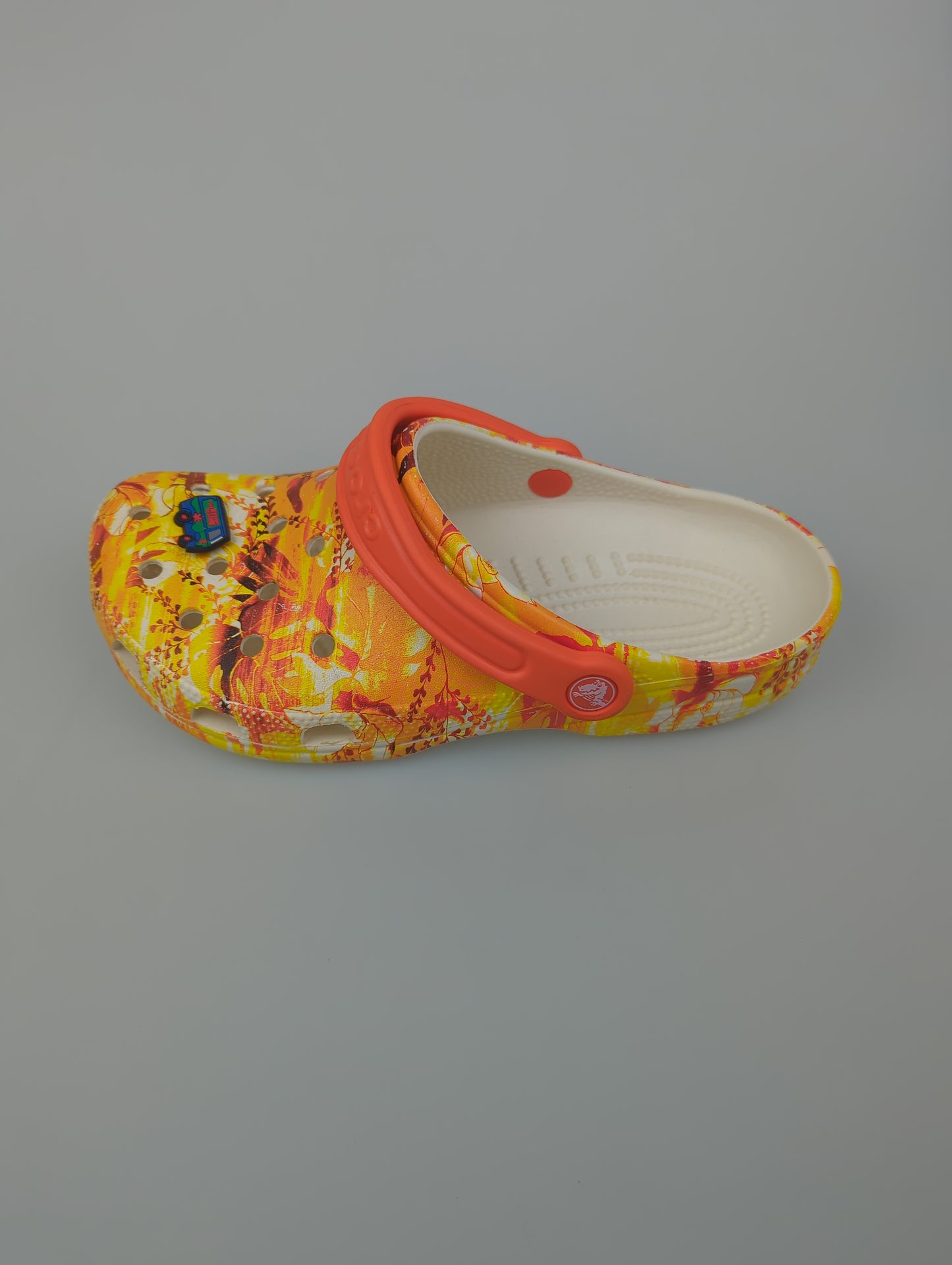 Sandalia Multicolor Crocs