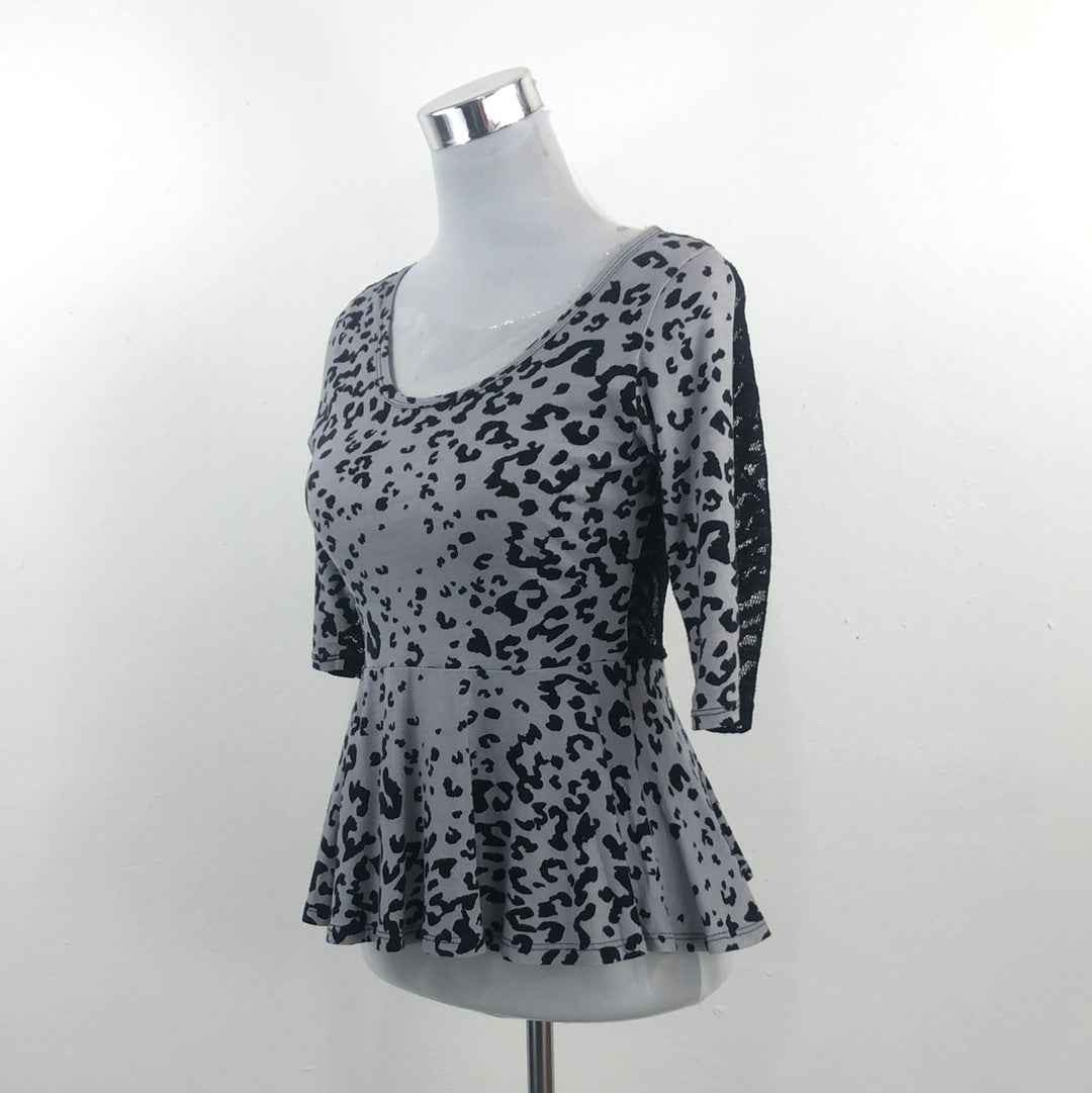 Blusa Gris Dots