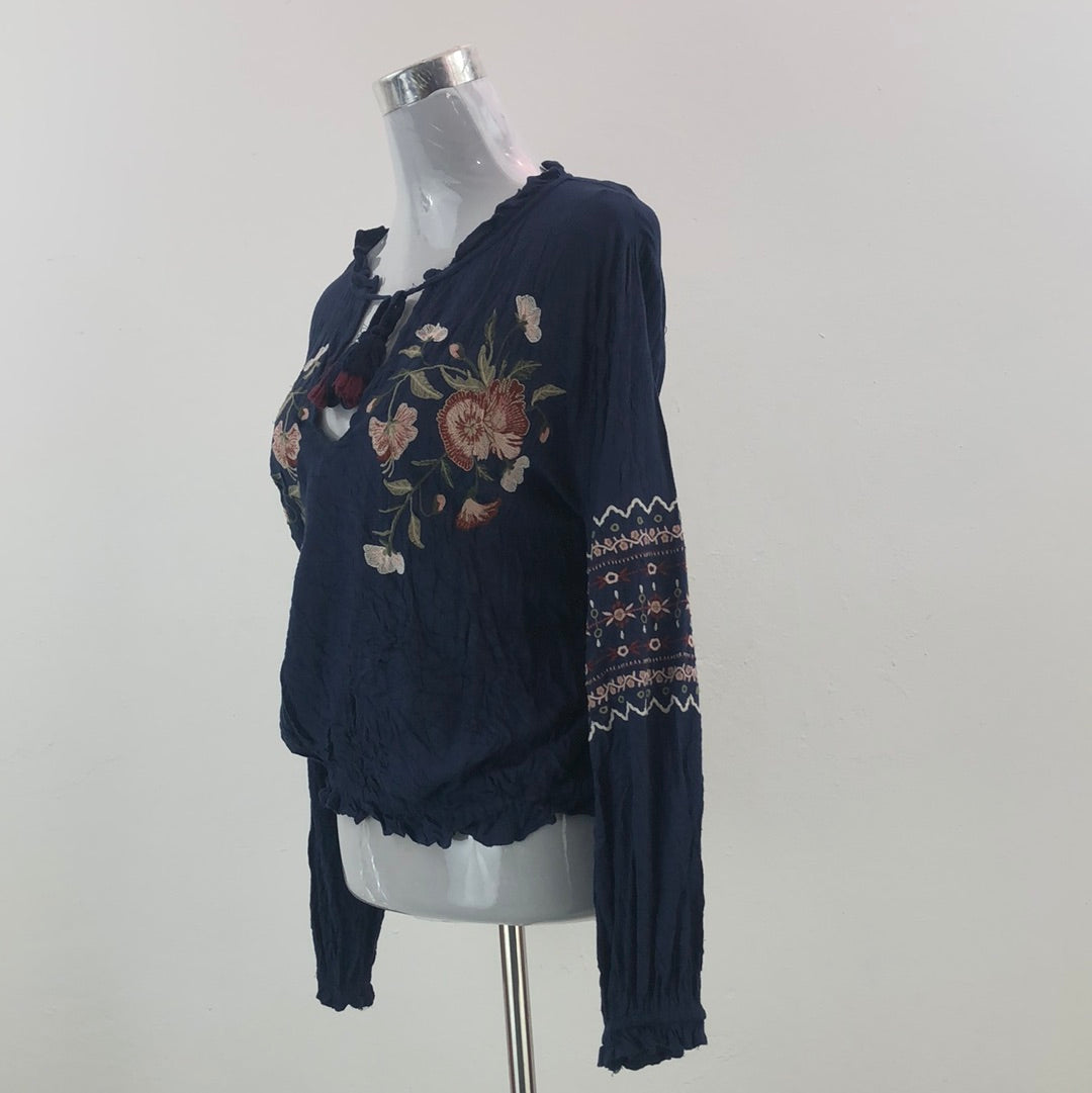 Blusa Azul Marino Tribales American Eagle