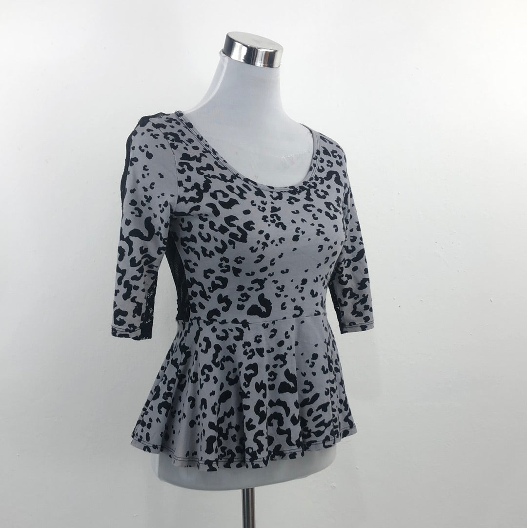 Blusa Gris Dots