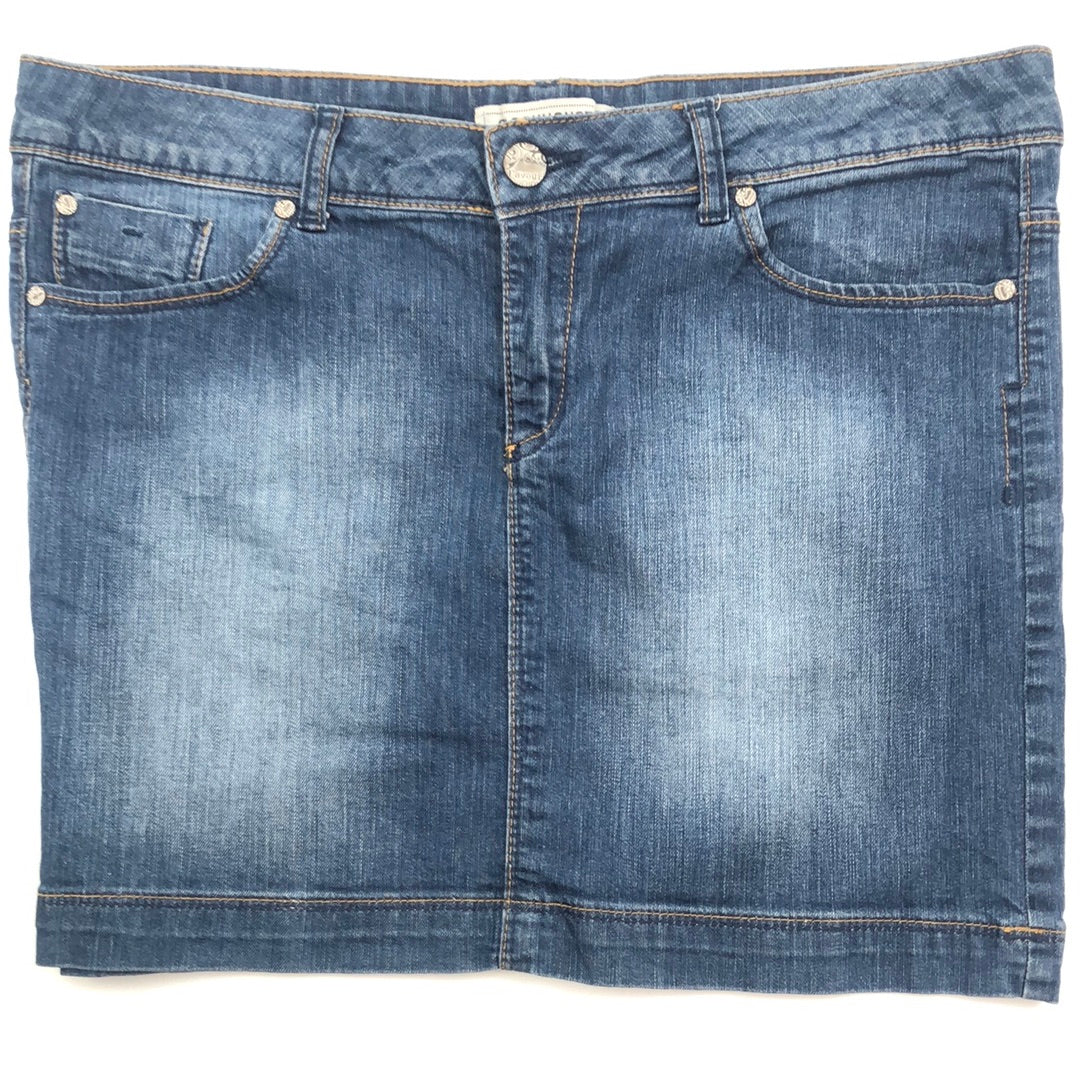 Falda Corta Jeans Clockhouse