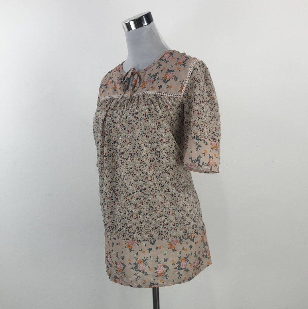 Blusa Crema de Flores Suzanne Betro