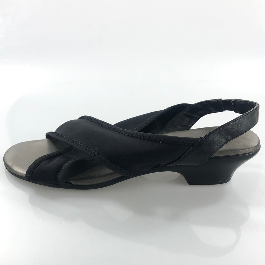 Zapatilla Negro Cloudwalkers