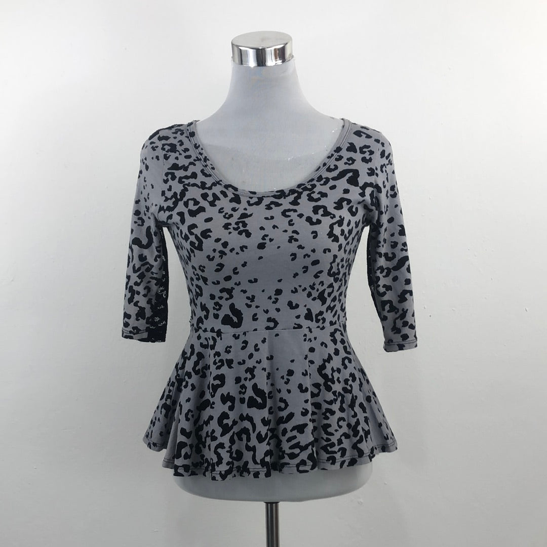 Blusa Gris Dots