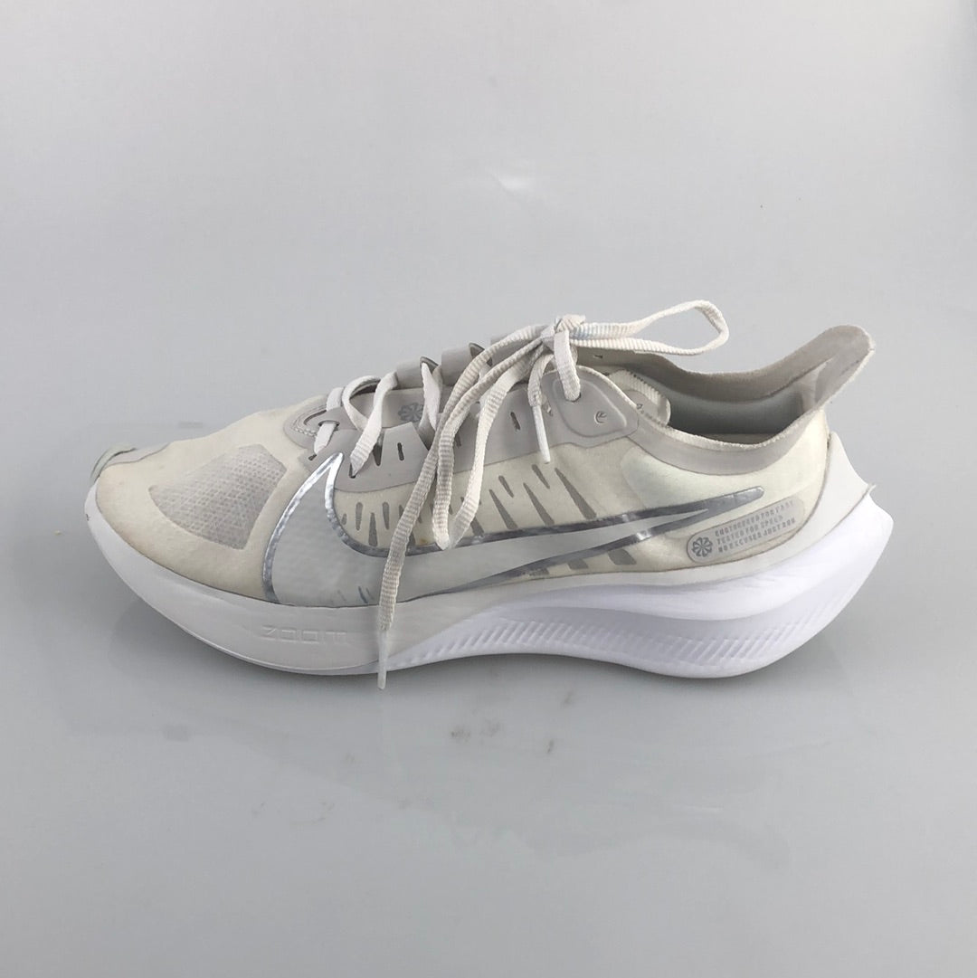 Tenis Crema Nike