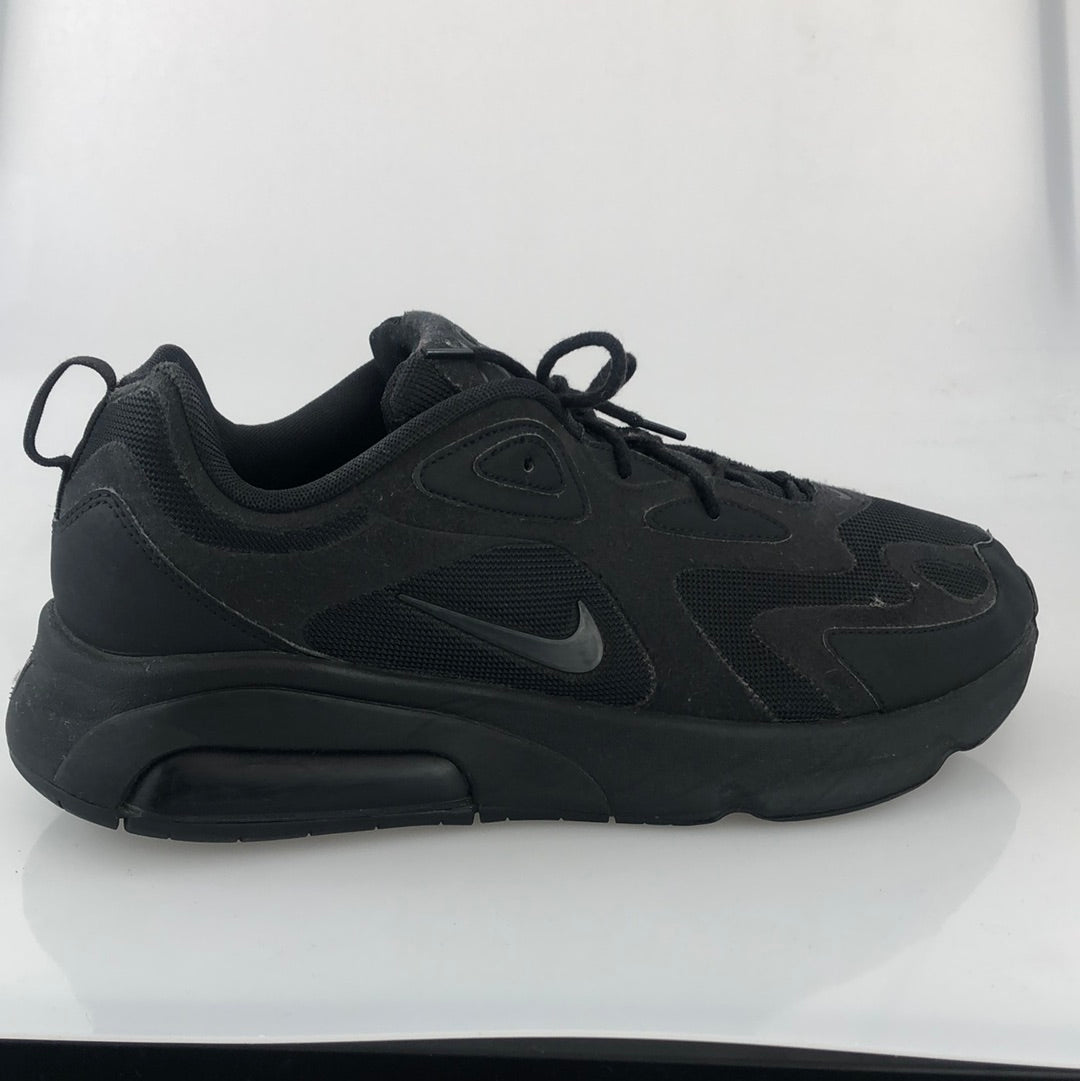 Calzado Casual Negro UNDER ARMOUR