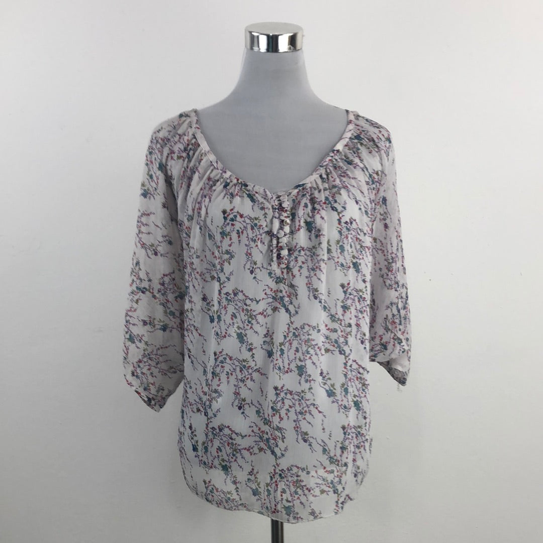 Blusa Blanco de Flores Nine West