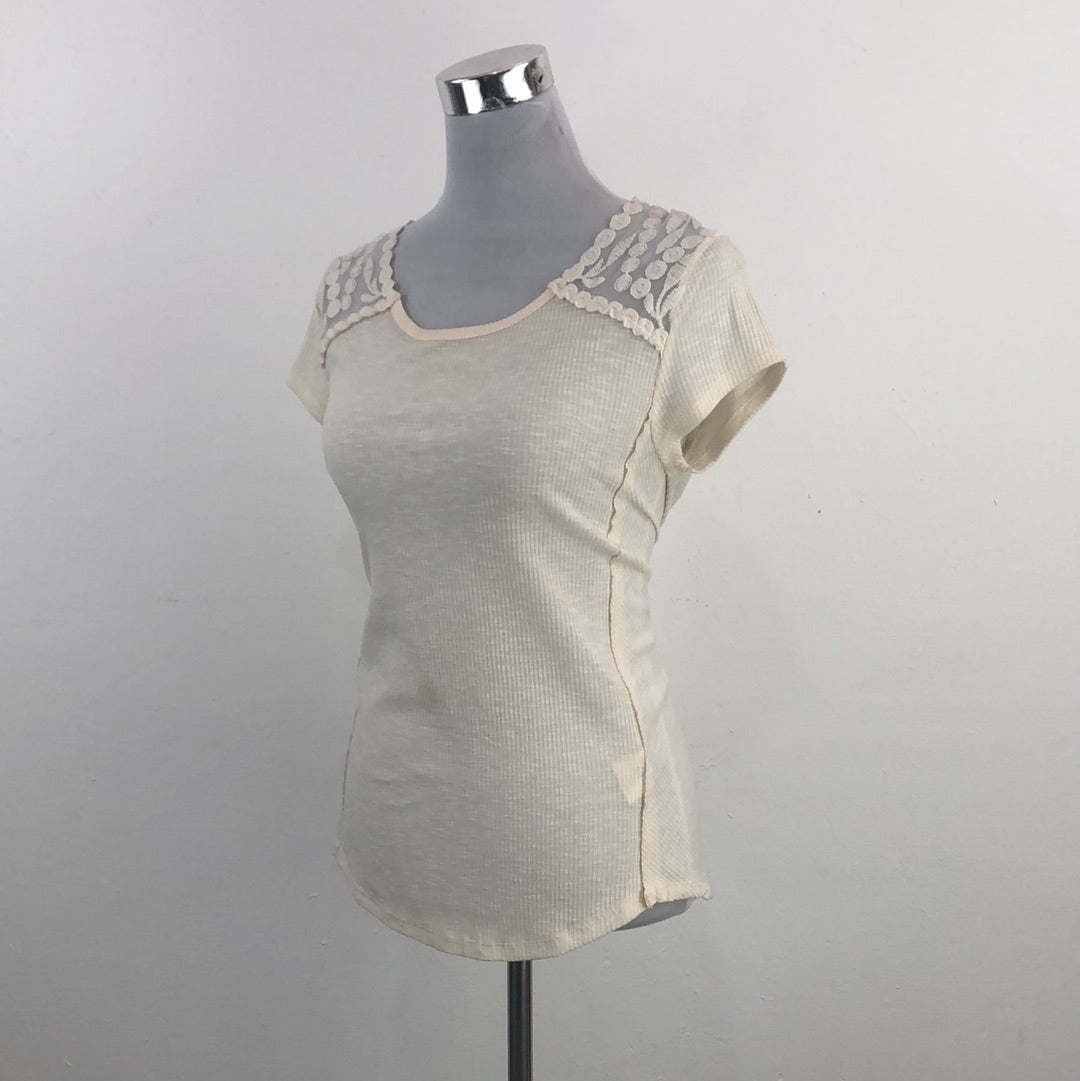 Blusa Crema Jolt