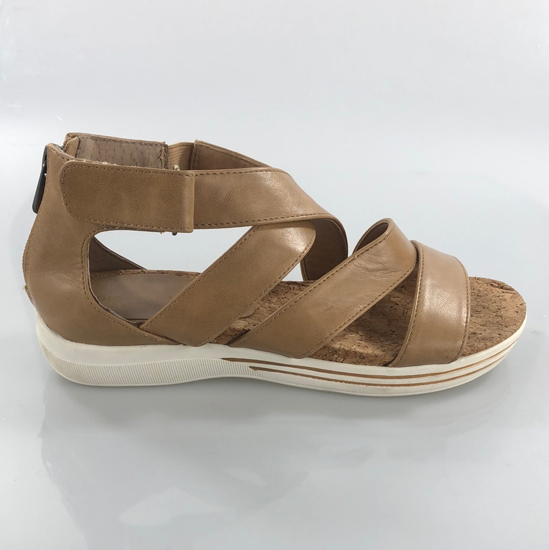 Zapatilla Crema Adrienne Vittadini Sport