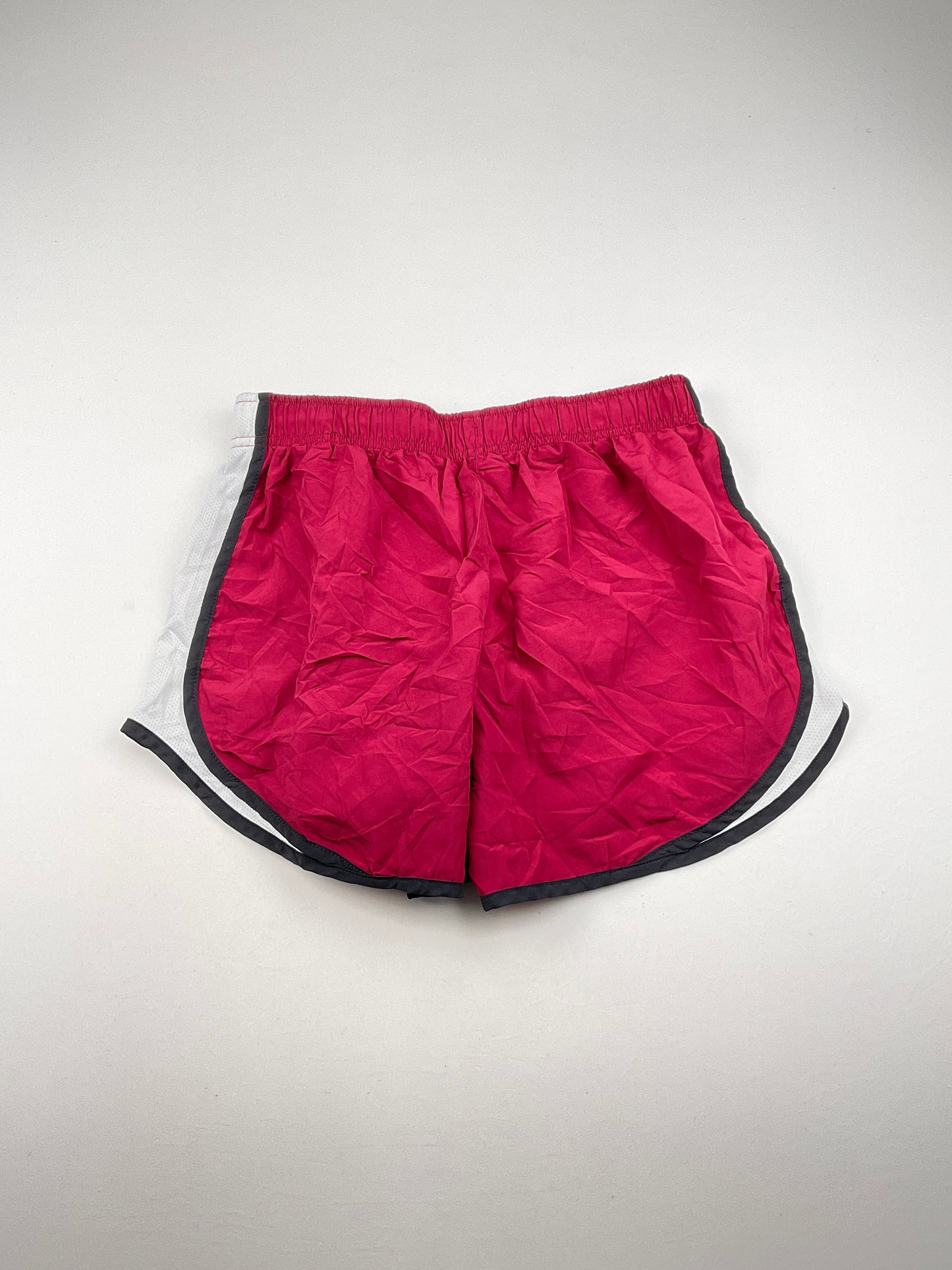 Short Rojo vino Deportivo Nike