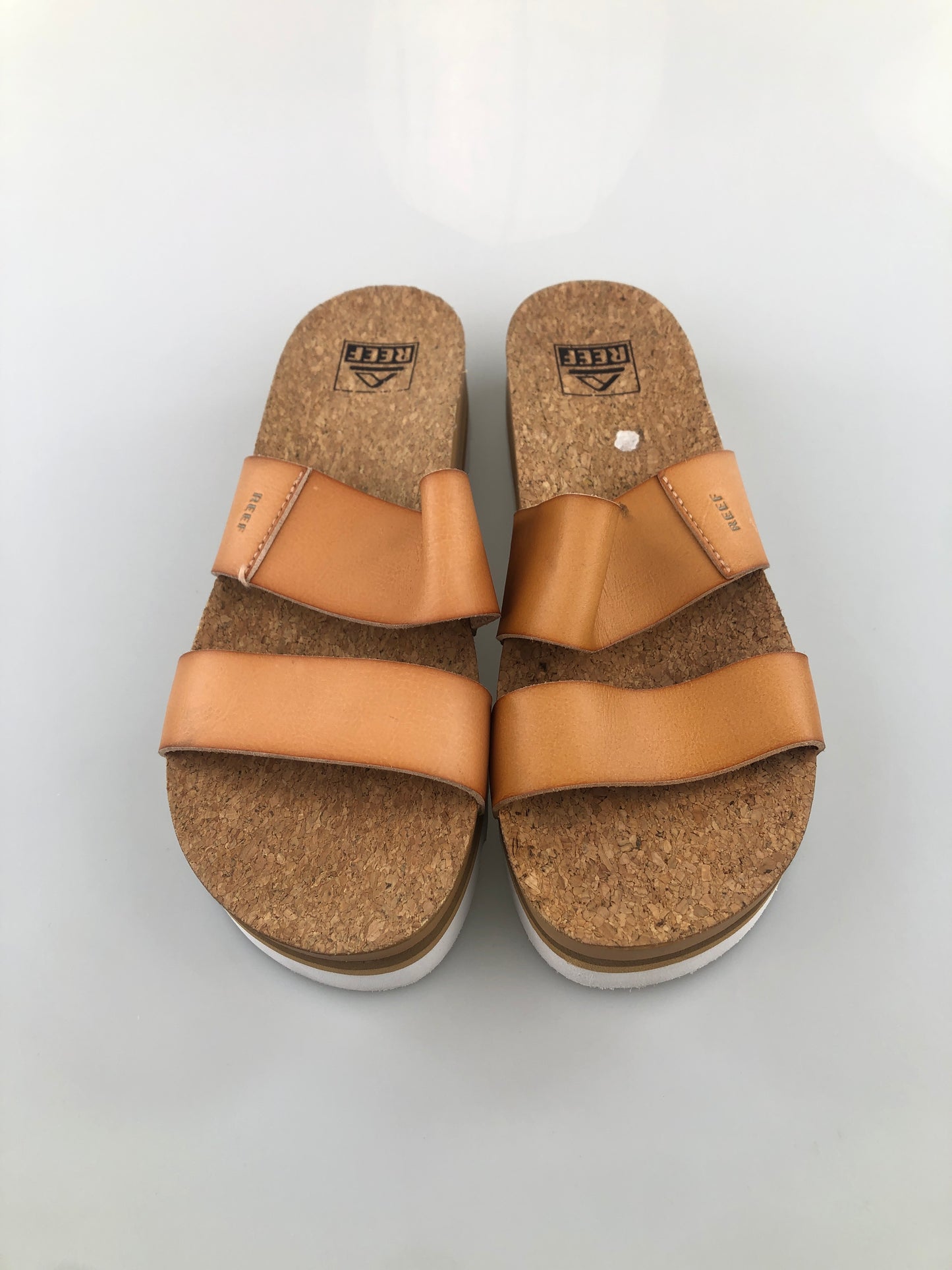 Sandalia  Crema Reef