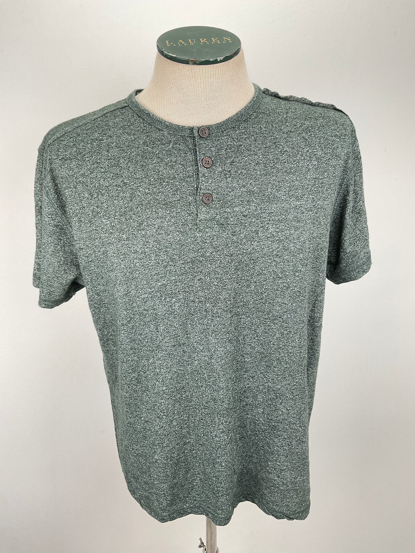 Camiseta Verde Alpha Beta